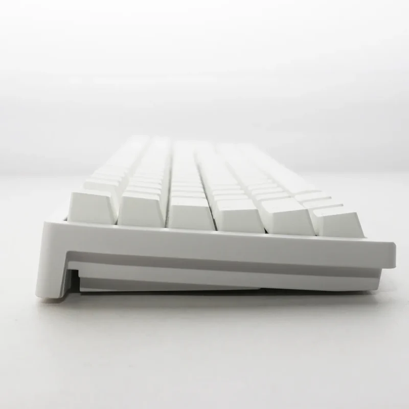 Ducky Keyboard Zero 6108 100% Mechanical Wireless Keyboard; RGB; USB 2.0 / 2.4GHz / BT – White – Cherry MX2A Red switches.